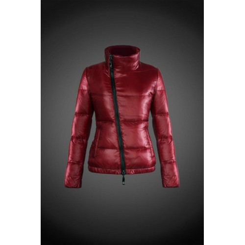 2017 Outlet Piumini Moncler Donna Rosso Rivenditori Roma