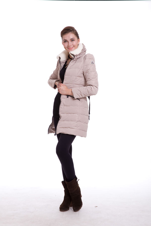 Piumini Moncler Grande Rotolo Collare Beige
