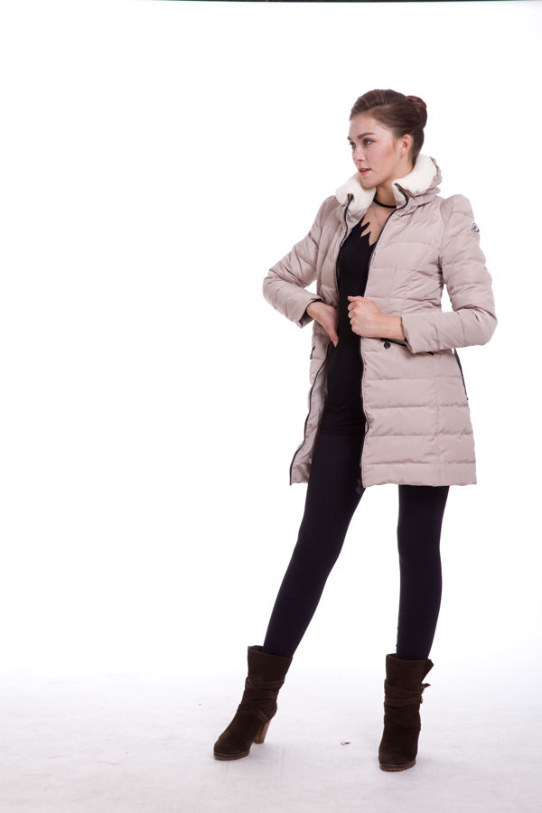 Piumini Moncler Grande Rotolo Collare Beige