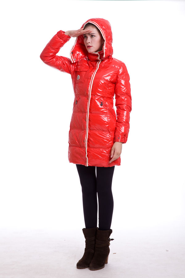 Piumini Moncler Lungo Hooded Rosso