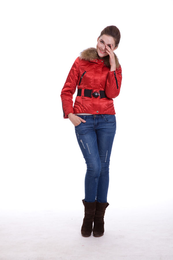 Piumini Moncler Breve Con Cintura Rosso