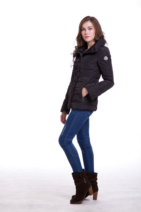 Piumini Moncler Stile Medio Nero