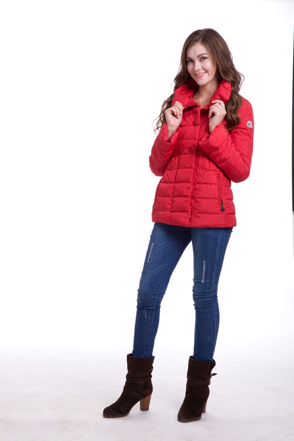 Piumini Moncler Stile Medio Rosso