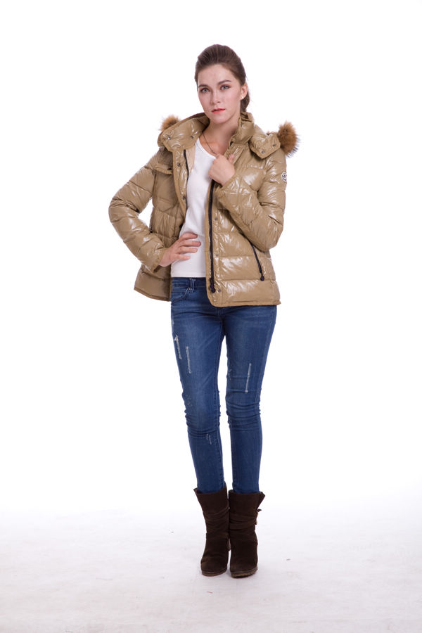 Piumini Moncler Donna Breve Outerwear Apricot
