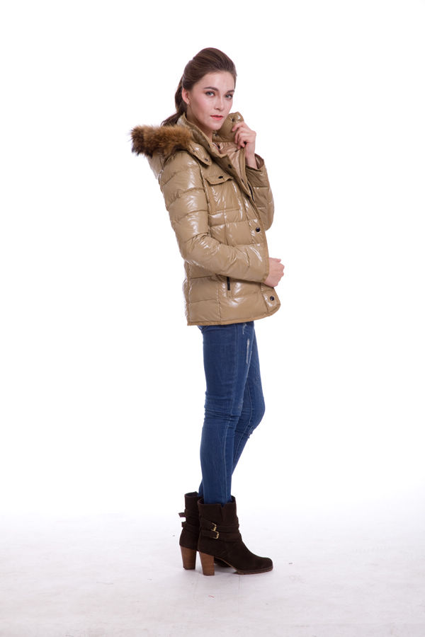 Piumini Moncler Donna Breve Outerwear Apricot