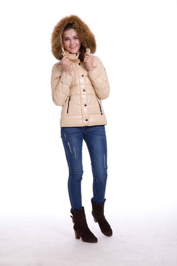 Piumini Moncler Donna Breve Outerwear Beige