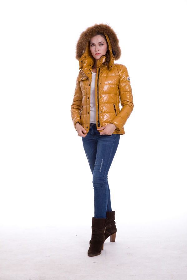 Piumini Moncler Donna Breve Outerwear Giallo